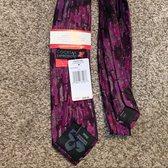 BRAND NEW TIE on SALE 👔🔥 - Picture 2 of 2